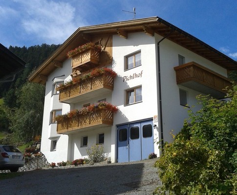 Photo exteriors Farmhouse apartments Pichlhof