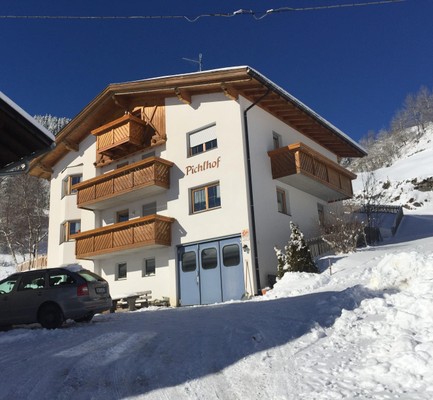 Foto esterno Appartamenti in agriturismo Pichlhof