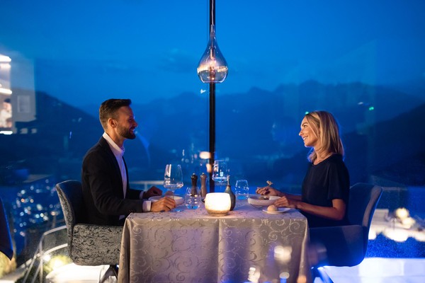 Il ristorante Malles - Burgusio DAS GERSTL Alpine Retreat