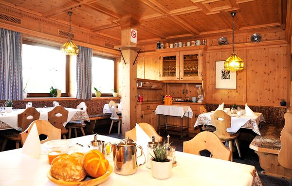 Il ristorante Malles - Burgusio Bruggerhof