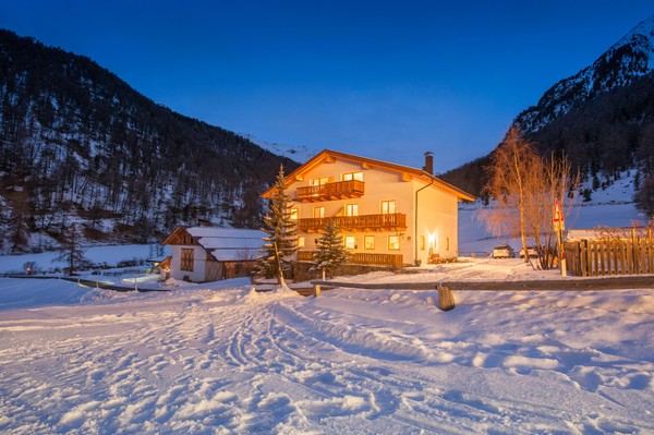 Foto esterno B&B + Appartamenti in agriturismo Inner Glieshof