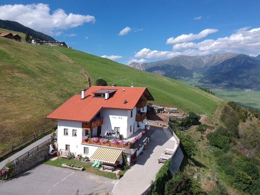 Foto esterno Appartamenti in agriturismo Röfen Hof