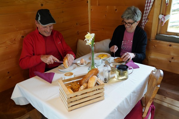 La colazione B&B + Appartamenti in agriturismo Sesvennahof