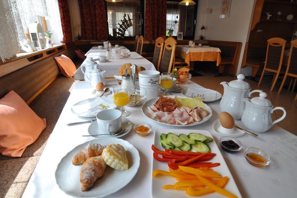 The breakfast Traube - Hotel 3 stars