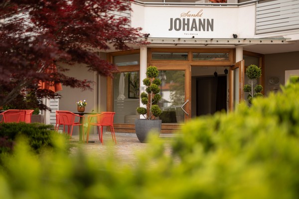 Photo exteriors Sankt Johann Spa Suites & Apartments