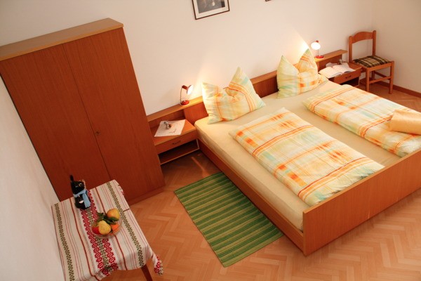 Foto vom Zimmer Ferienwohnungen auf dem Bauernhof Mairing