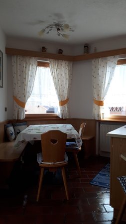 Der Wohnraum Ferienwohnungen Casa Salvan