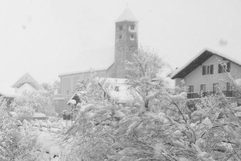 Foto Außenansicht B&B + Ferienwohnungen Ferienhaus Rosi