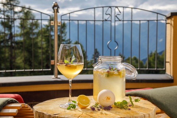 Foto von der Bar Restaurant Falzeben