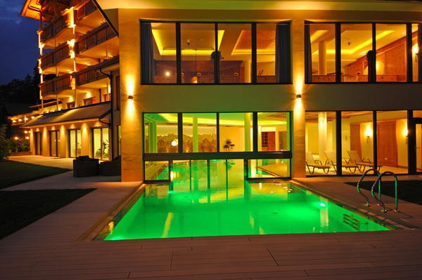 Photo of the outdoor swimming pool