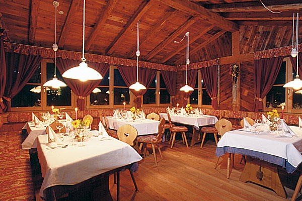 Das Restaurant Vöran Grünen Baum