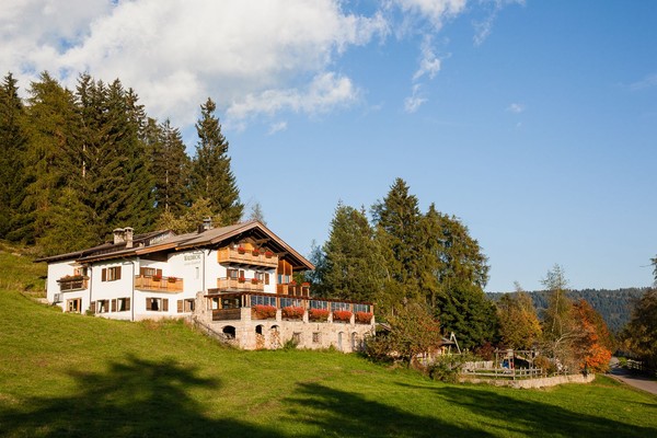 Photo exteriors Restaurant Waldbichl