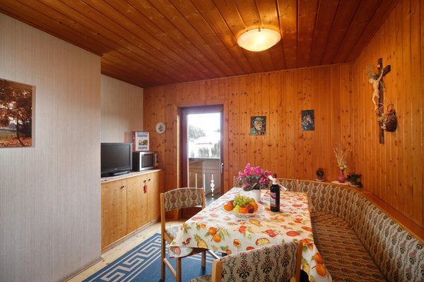 Il salotto B&B + Appartamenti in agriturismo Steinerhof