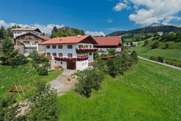 Photo exteriors Farmhouse apartments Mesnerhof