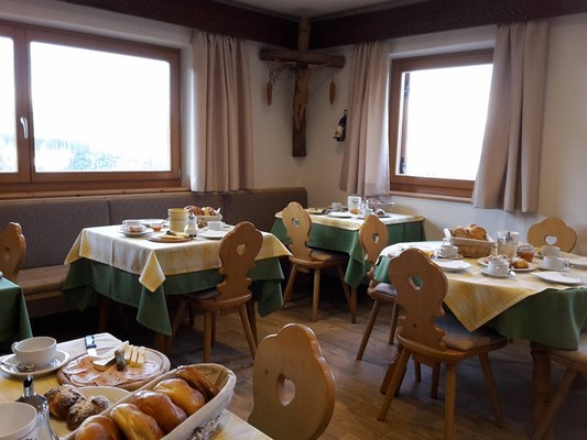 The breakfast Farmhouse B&B Tratterhof