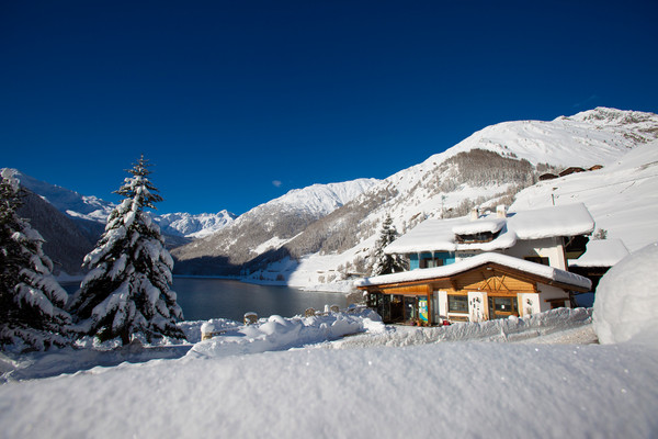 Foto Außenansicht Pension + Ferienwohnungen Leithof