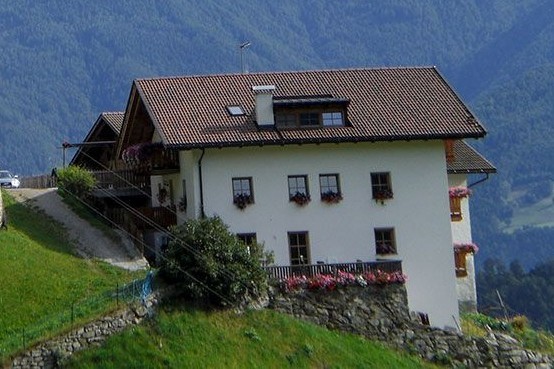 Foto Außenansicht Ferienwohnungen auf dem Bauernhof Oberversanthof