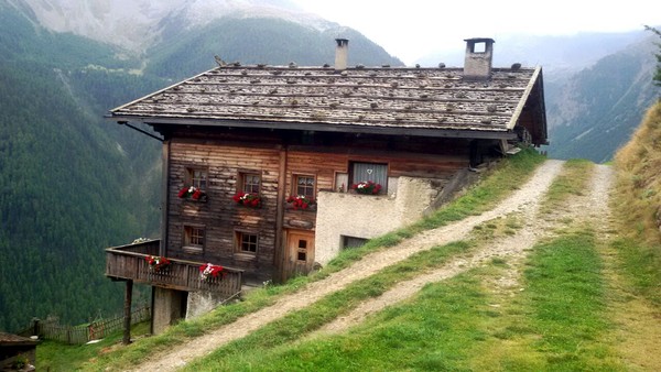 Foto esterno Appartamenti in agriturismo Gfallhof