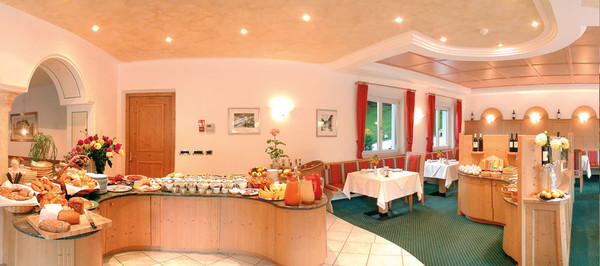 Das Frühstück Alpwell Hotel Burggräfler
