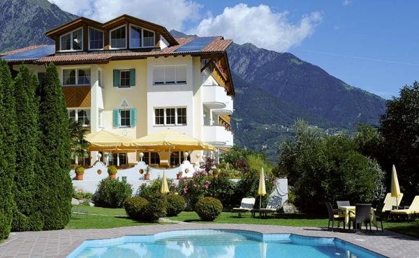 Foto Außenansicht Hotel Kristall