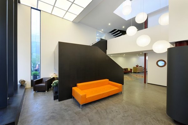 La hall
