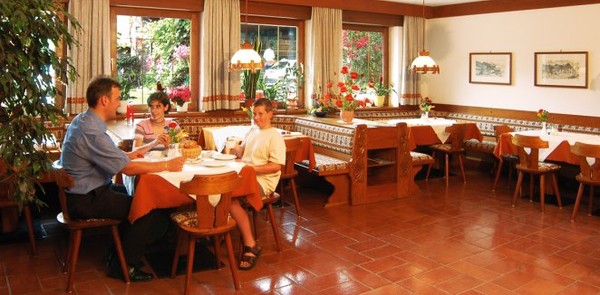 Il ristorante Marlengo Bründlerhof