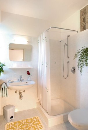 Foto del bagno Camere + Appartamenti Sonnegg