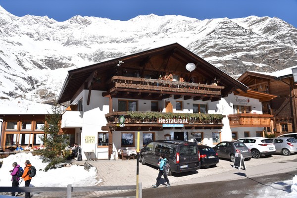 Foto Außenansicht Restaurant Rosmarie