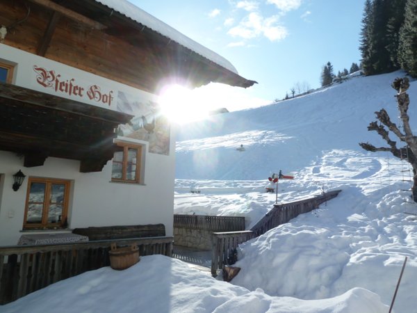 Foto esterno in inverno Pfeiferhof