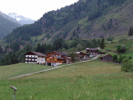Foto Außenansicht Ferienwohnungen auf dem Bauernhof Krustnerhof