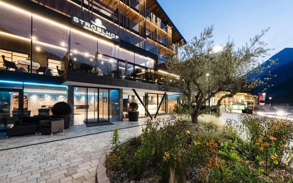 Photo exteriors Stroblhof Active Family SPA Resort