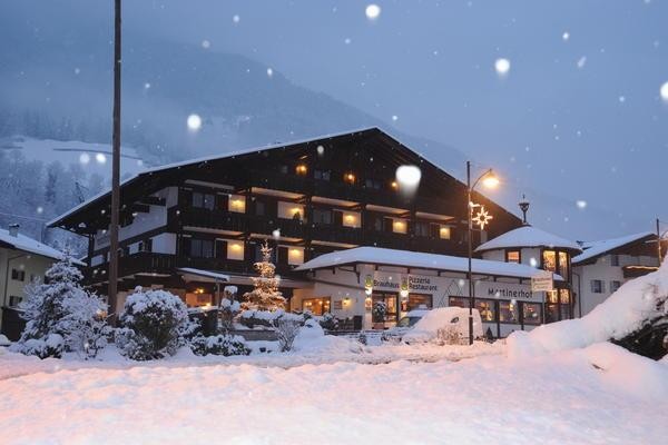 Foto esterno Martinerhof's Brauhotel