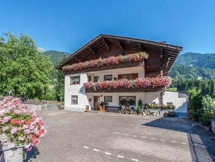 Foto Außenansicht Garni + Ferienwohnungen Erlenbach