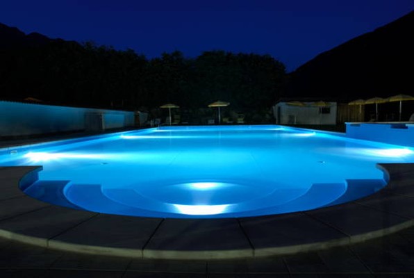 Foto della piscina all'aperto