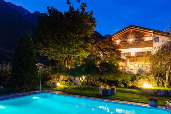 Foto esterno Garni-Hotel Am Meilenstein
