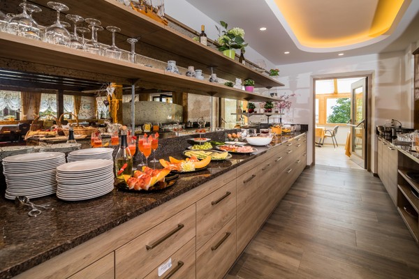 Il ristorante Parcines Farmerhof