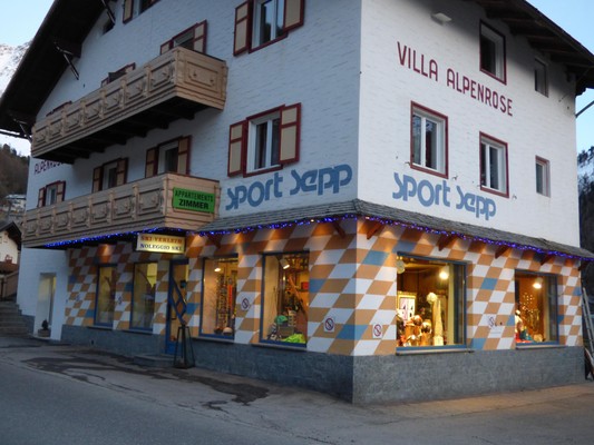 Foto Außenansicht Skiverleih und Ski Service Sport Sepp