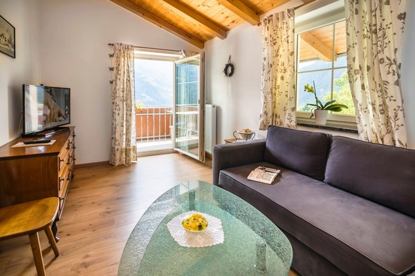 La zona giorno Appartamenti in agriturismo Mareinhof