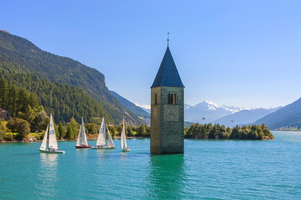 Foto Außenansicht im Sommer Tourismus Ferienregion Vinschgau