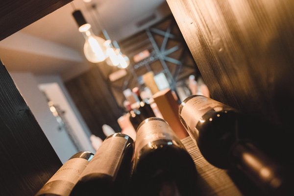 La cantina dei vini Lana Im Tiefenbrunn