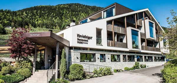 Sommer Präsentationsbild Hotel Kirchsteiger