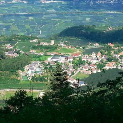 Panoramic view Foiana / Völlan (Lana)