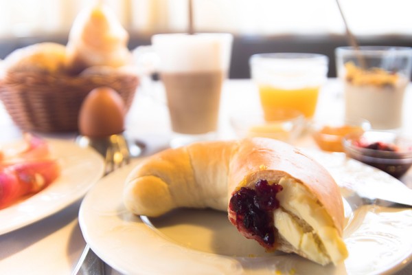The breakfast Bed & Breakfast Pension Hilpold