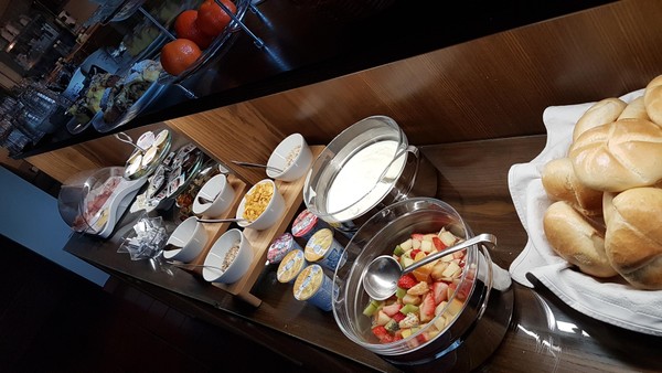 The breakfast Bed & Breakfast Pension Hilpold