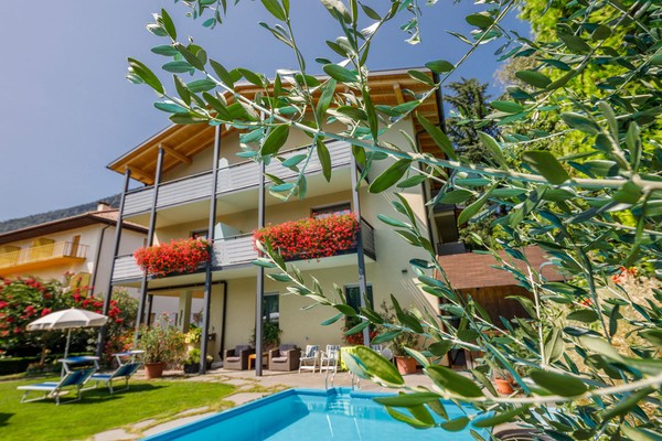Foto della piscina all'aperto
