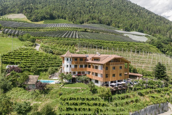 Foto esterno Aparthotel Abinà - Lana Höhe