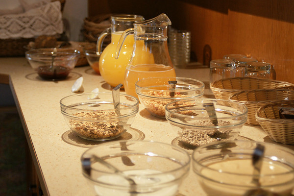 La colazione Appartamenti Hännsl am Ort – Ferien & Wein