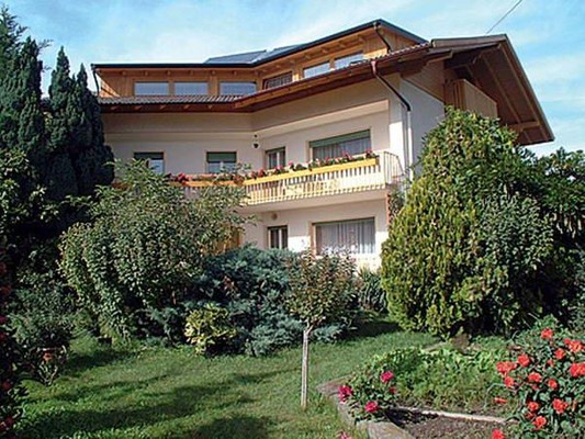 Photo exteriors Apartments Haus Lochmann