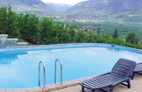 Foto della piscina all'aperto