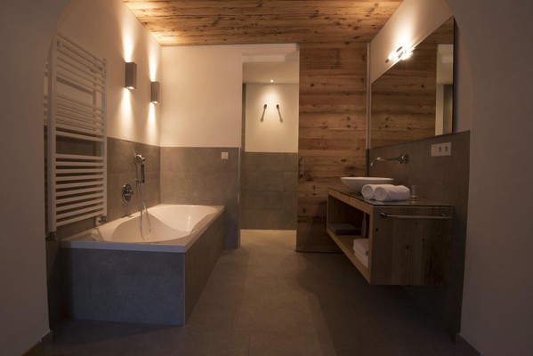 Foto del bagno Appartamenti in agriturismo Greiterhof